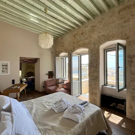 Nymfea Ano Syros