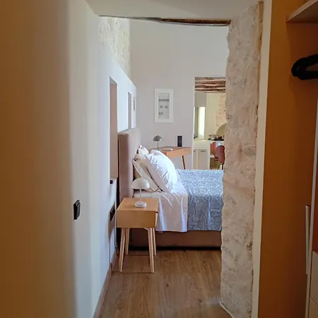 Nymfea Ano Syros